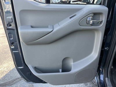 2017 Nissan Frontier SV