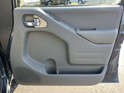 2017 Nissan Frontier SV