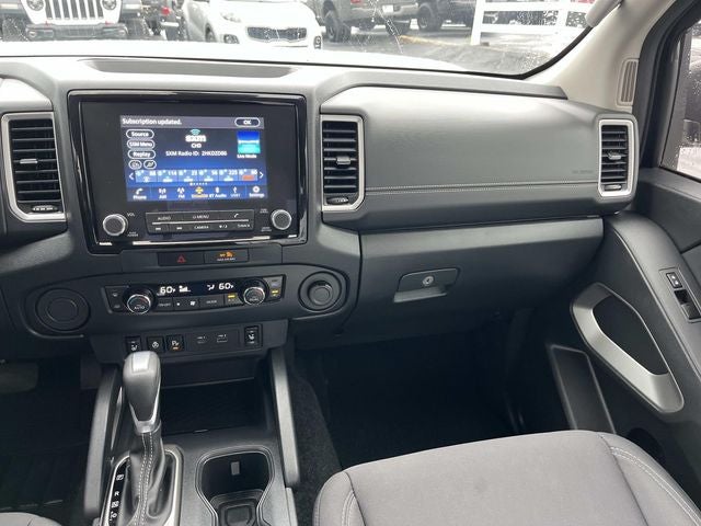 2022 Nissan Frontier SV