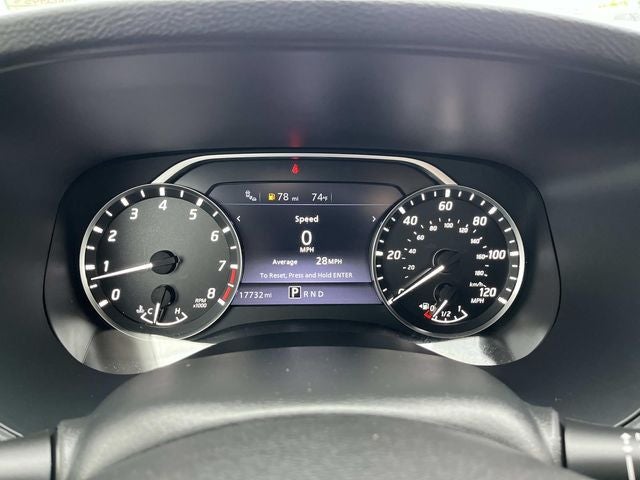 2022 Nissan Frontier SV