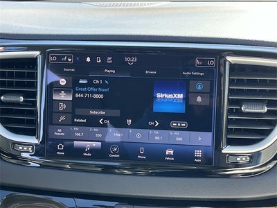 2023 Chrysler Pacifica Touring L