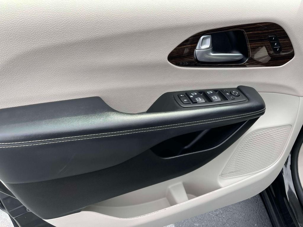 2024 Chrysler Pacifica Limited