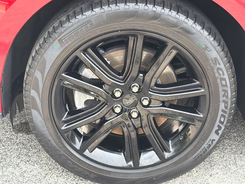 2022 Ford Edge ST Line