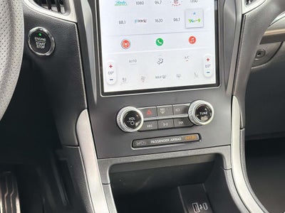 2022 Ford Edge ST Line