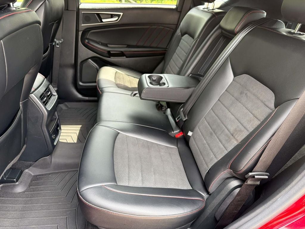 2022 Ford Edge ST Line