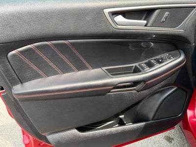 2022 Ford Edge ST Line