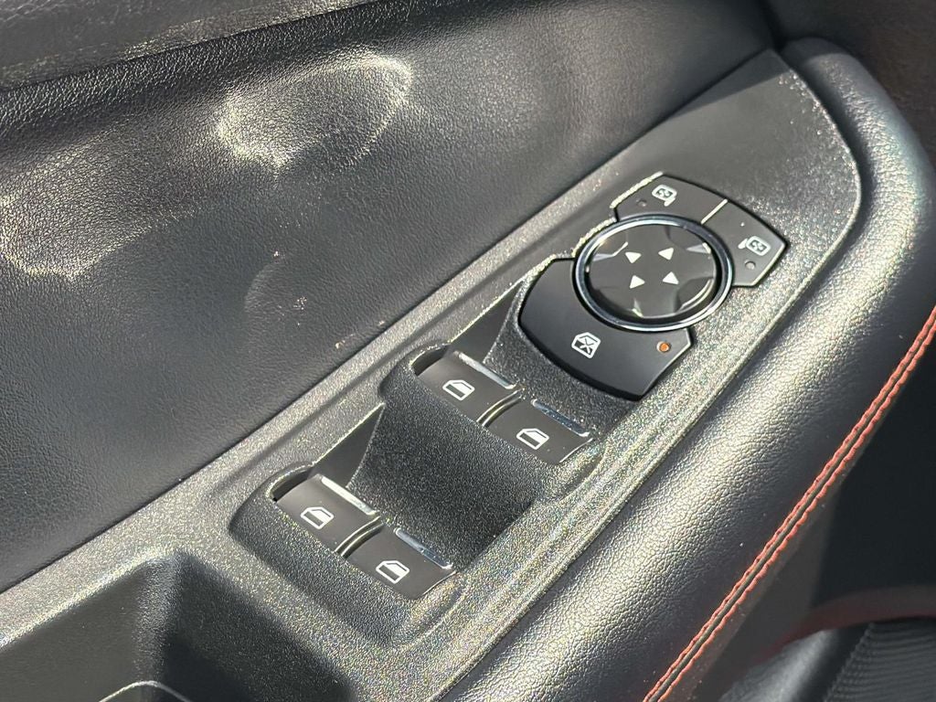 2022 Ford Edge ST Line