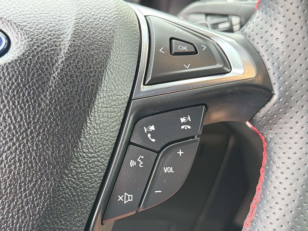 2022 Ford Edge ST Line