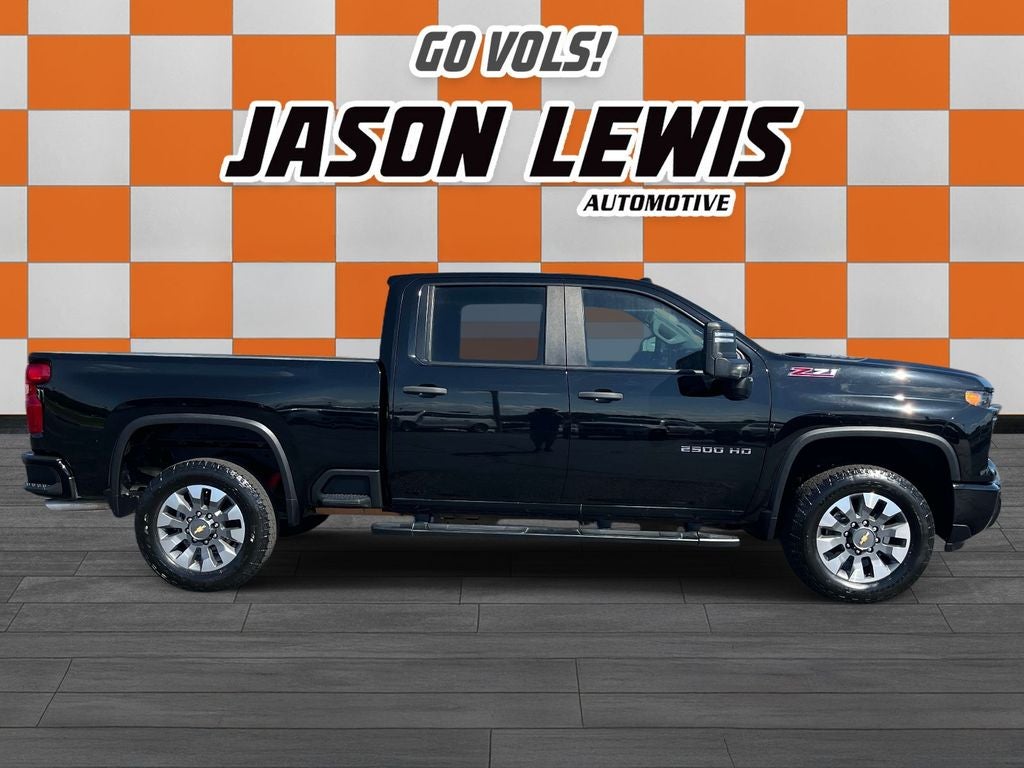 2024 Chevrolet Silverado 2500HD Custom