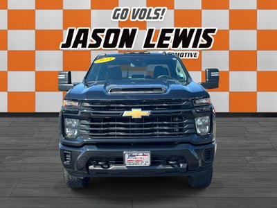2024 Chevrolet Silverado 2500HD Custom
