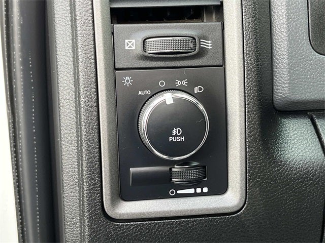 2018 RAM 3500 Tradesman 172 WB