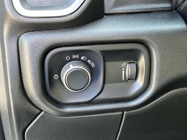 2024 RAM 3500 SLT