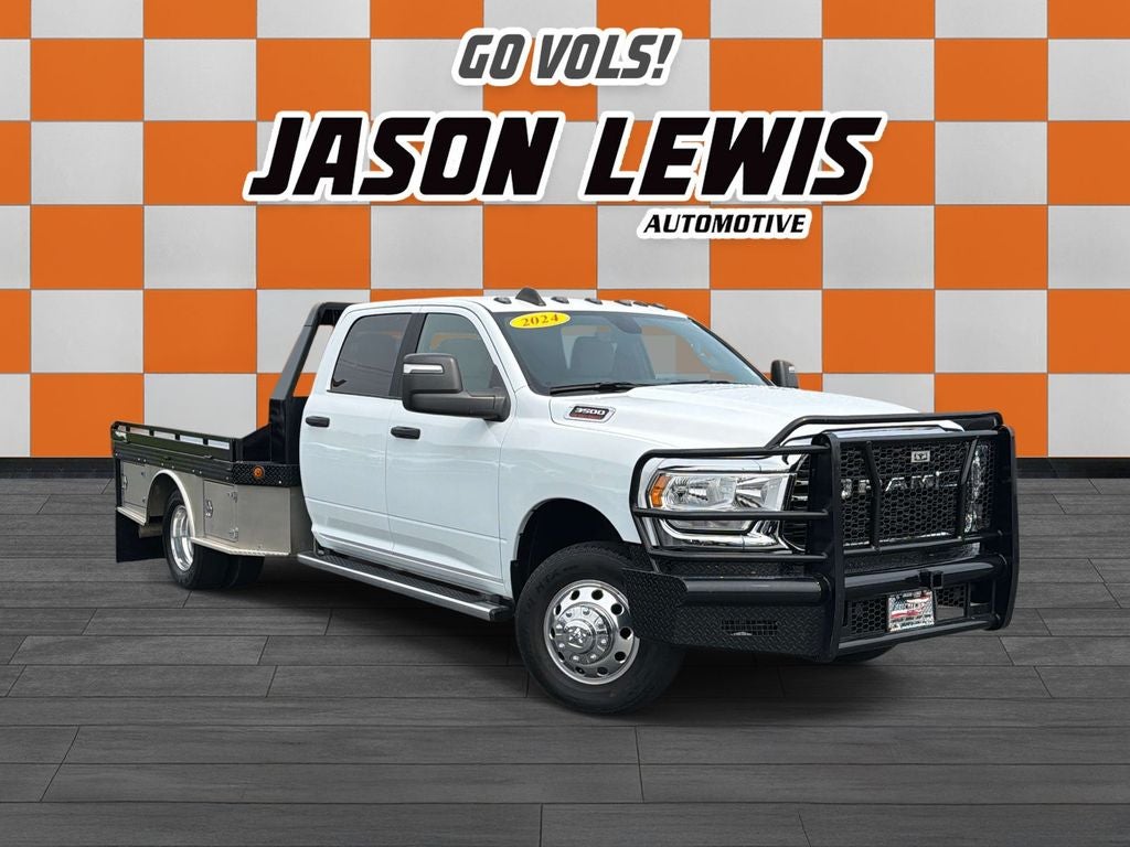 2024 RAM 3500 SLT