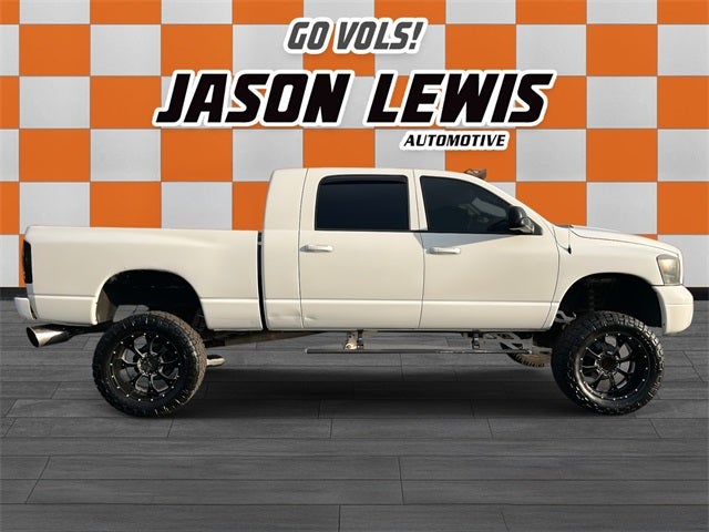 2008 Dodge Ram 2500 SXT Mega Cab