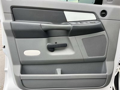 2008 Dodge Ram 2500 SXT Mega Cab