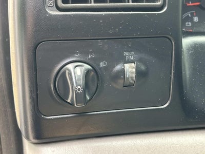 2001 Ford F-650SD DRW