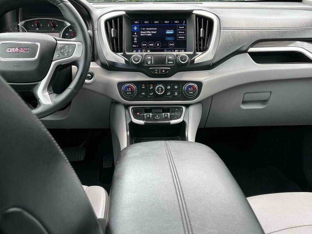 2023 GMC Terrain SLT