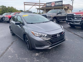 2024 Nissan Versa 1.6 SR