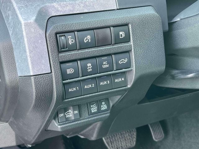 2025 Toyota Tacoma Hybrid Trailhunter