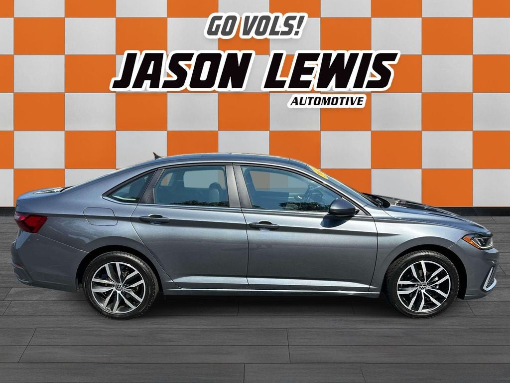 2025 Volkswagen Jetta 1.5T SE
