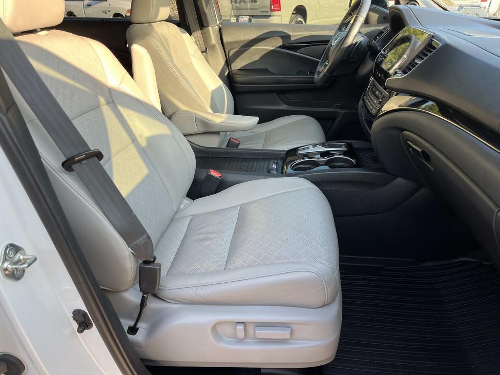 2021 Honda Passport Elite