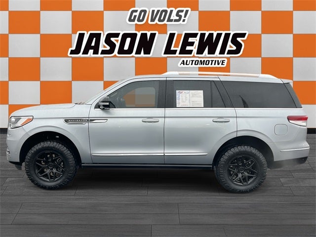 2023 Lincoln Navigator Reserve