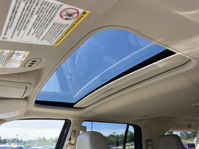 2015 Lincoln Navigator L Base