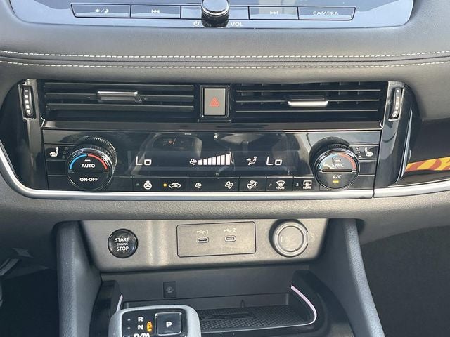 2026 Nissan Rogue SL