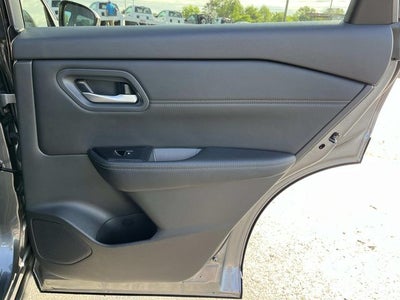 2026 Nissan Rogue SL