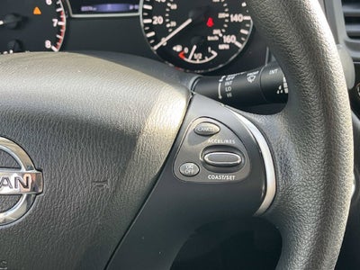 2020 Nissan Pathfinder S