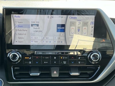 2021 Toyota Highlander Hybrid Platinum