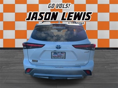 2021 Toyota Highlander Hybrid Platinum