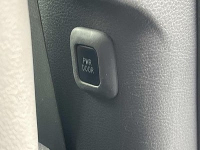 2023 Toyota Sienna XLE 8 Passenger