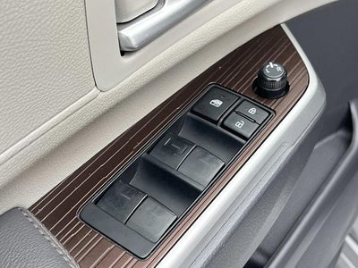 2023 Toyota Sienna XLE 8 Passenger