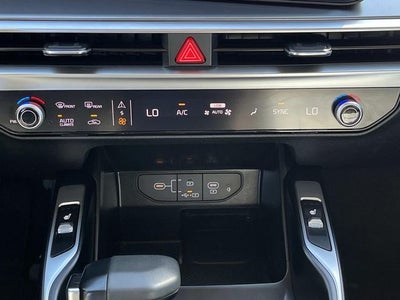 2024 Kia Sorento S