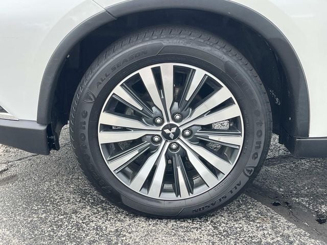 2020 Mitsubishi Outlander SEL
