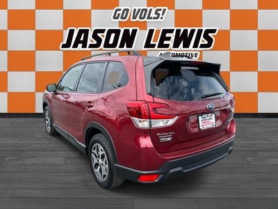 2024 Subaru Forester Premium