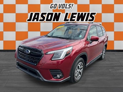 2024 Subaru Forester Premium