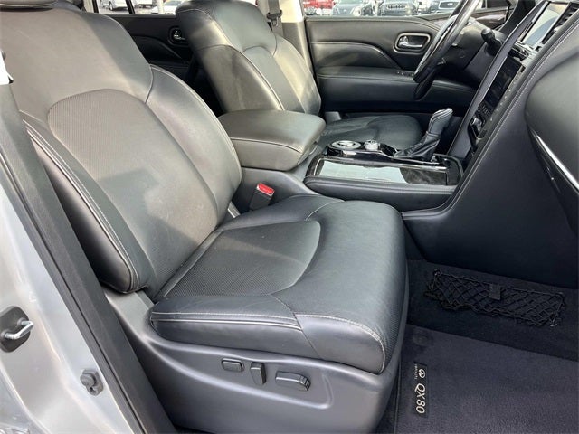 2021 INFINITI QX80 LUXE