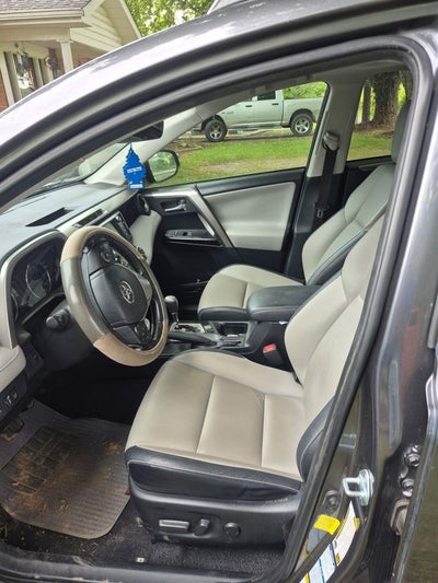 2017 Toyota RAV4 Hybrid Limited
