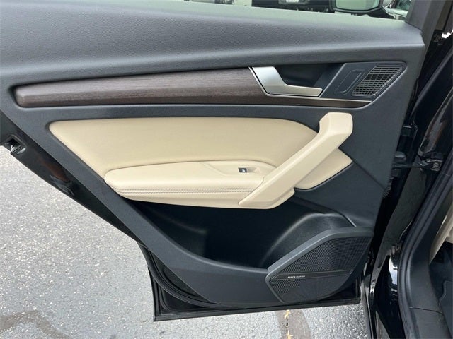 2024 Audi Q5 45 S line Premium quattro