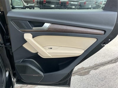 2024 Audi Q5 45 S line Premium quattro