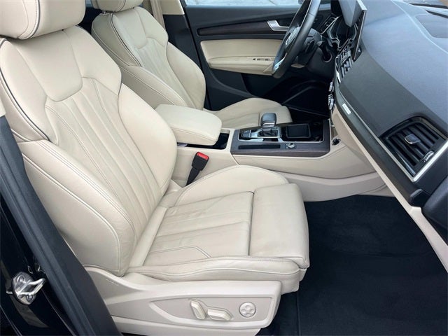 2024 Audi Q5 45 S line Premium quattro