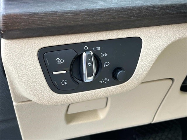 2024 Audi Q5 45 S line Premium quattro