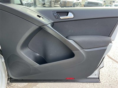 2017 Volkswagen Tiguan Limited 2.0T