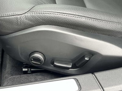 2025 Volvo V60 Cross Country B5 Plus