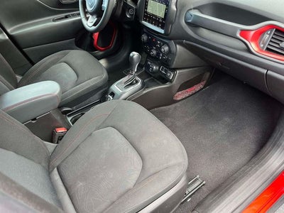 2023 Jeep Renegade Trailhawk