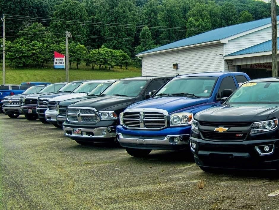 Trucks lined up on the Jason Lewis Knoxville Supercenter lot
